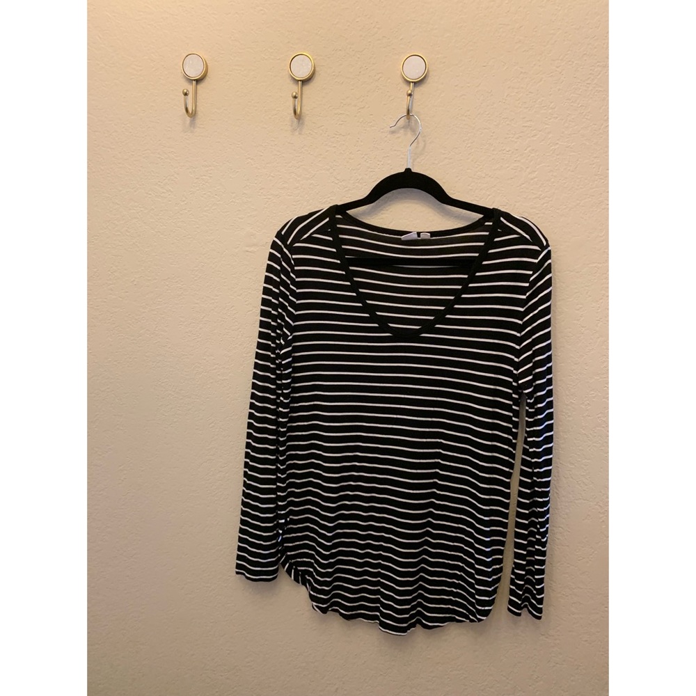 GAP • Striped‎ Long Sleeve Tee